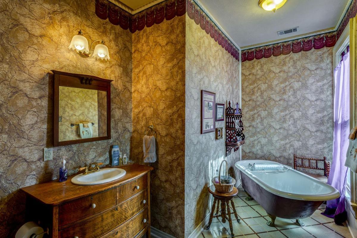 Four Winds Victorian Venue & Suites Bonham Zimmer foto